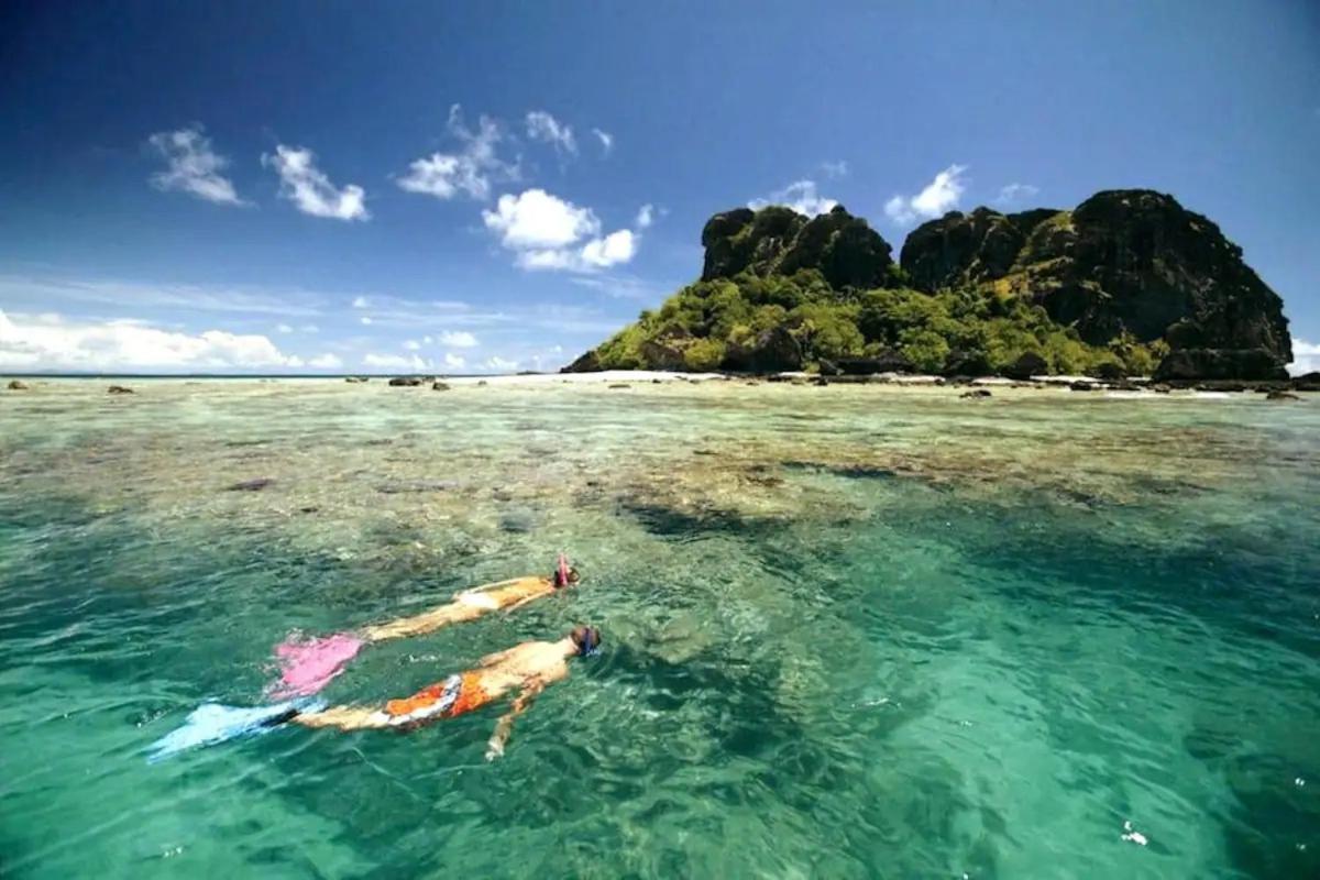 Jolame Experience Homestay Wayasewa Island